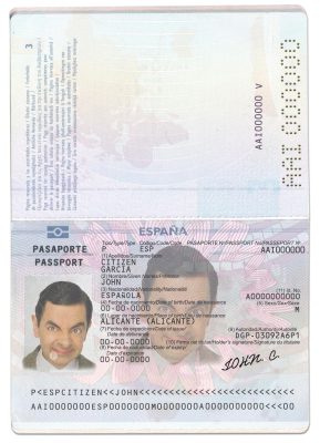 Authentic Spain PSD Passport Template (till 2015)